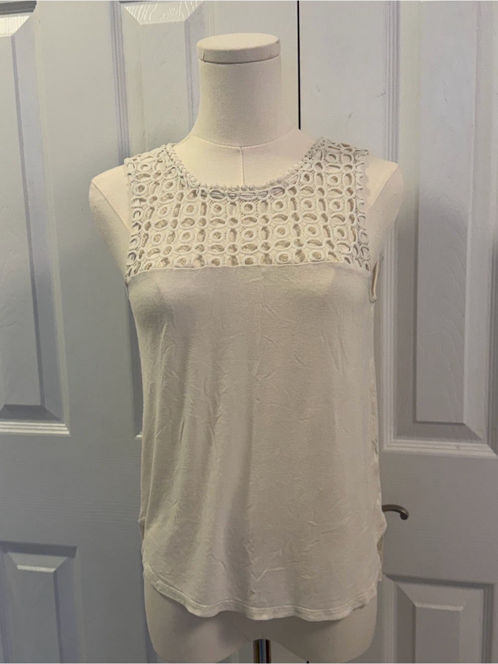 H&M Cream Ivory Crochet Openwork Sleeveless Top XS Boho
